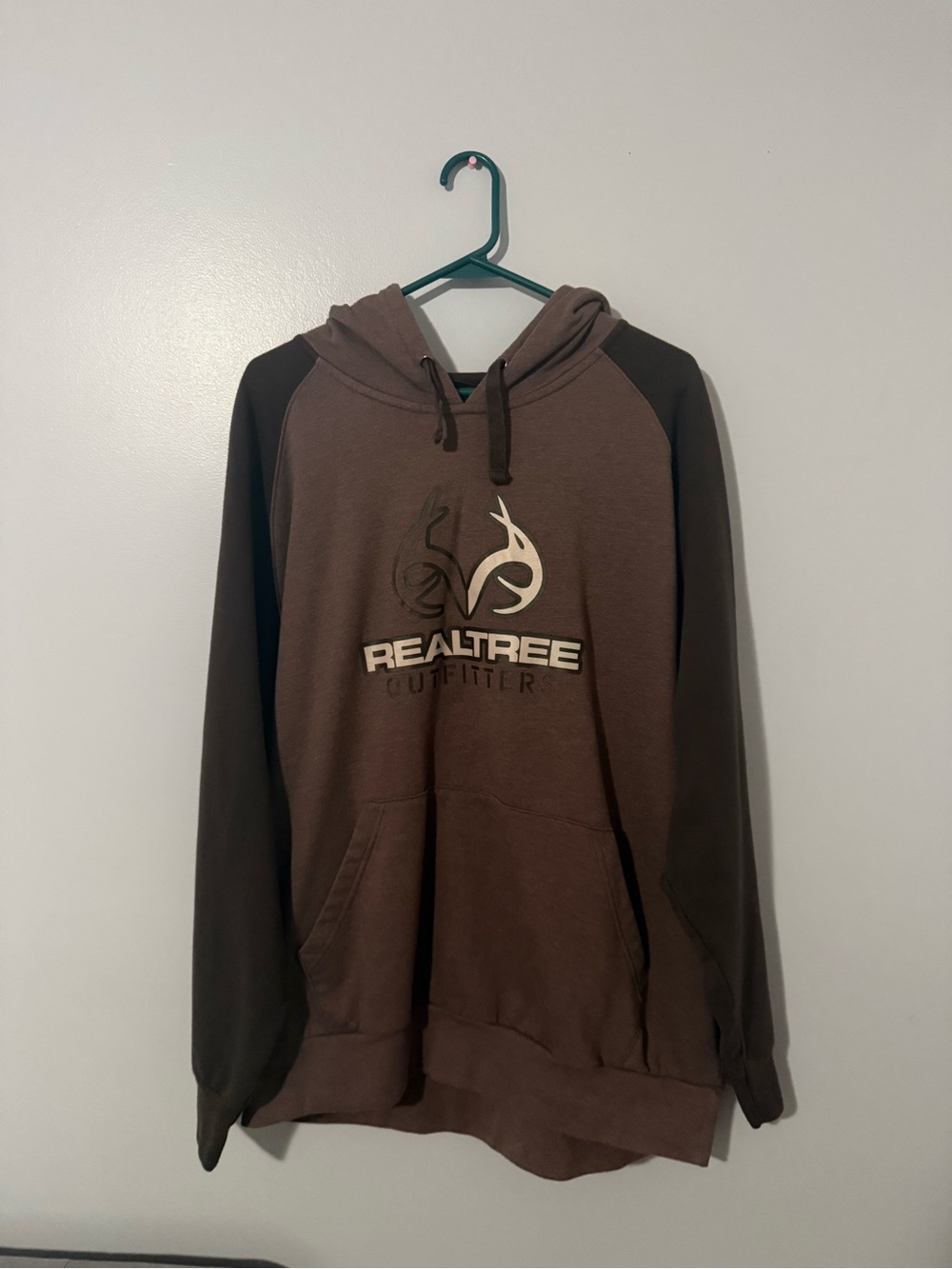 Realtree Brown Two-Tone Pullover Hoodie with Logo